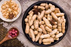 黑皮花生是转基因吗，红皮花生是转基因吗
